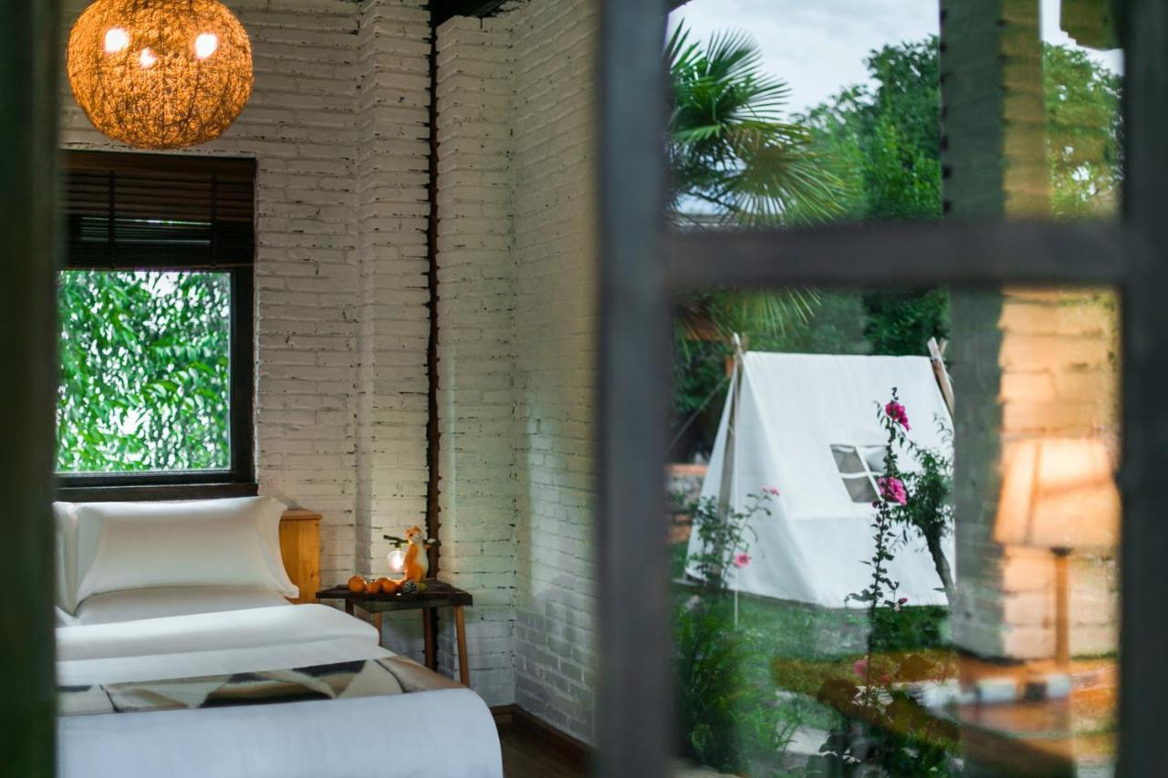 Adonis Inn Lijiang Lijiang  Exterior photo